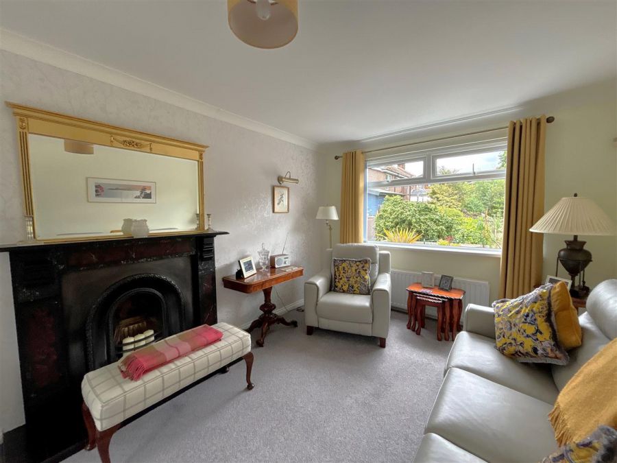 123 Fortwilliam Park
