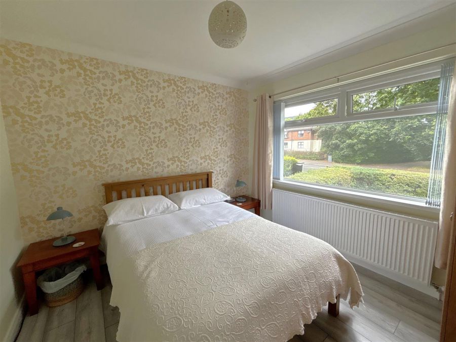 123 Fortwilliam Park