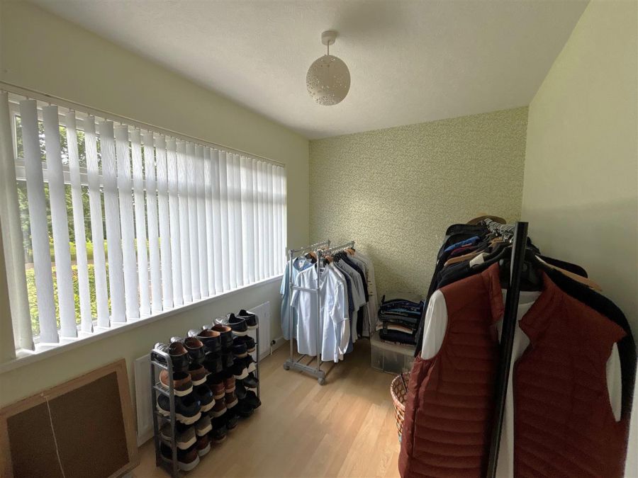 123 Fortwilliam Park