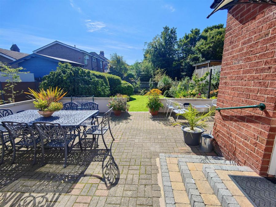 123 Fortwilliam Park