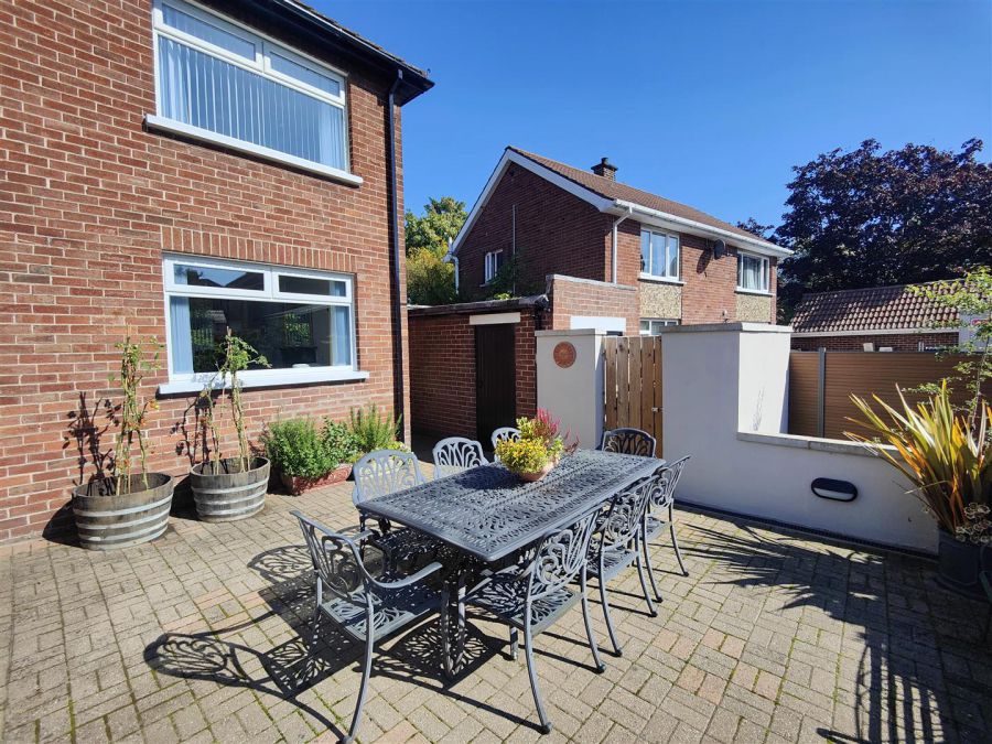 123 Fortwilliam Park