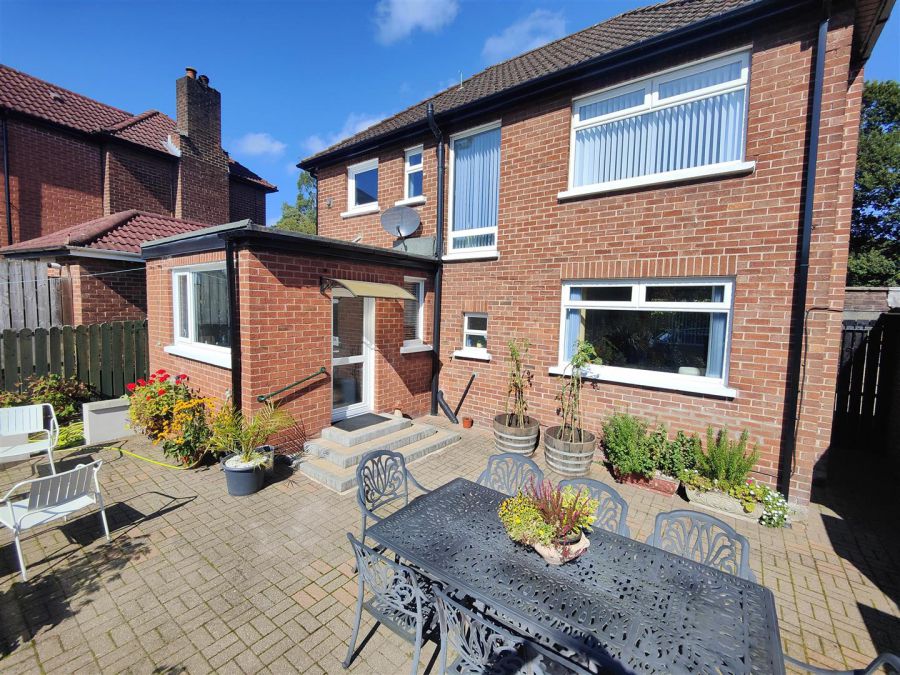 123 Fortwilliam Park