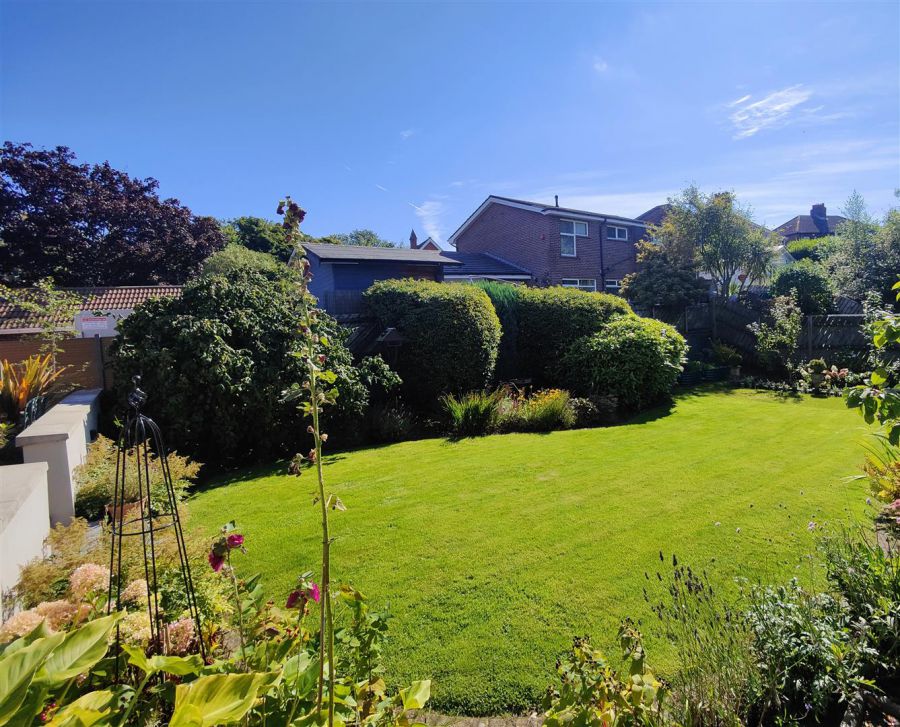 123 Fortwilliam Park