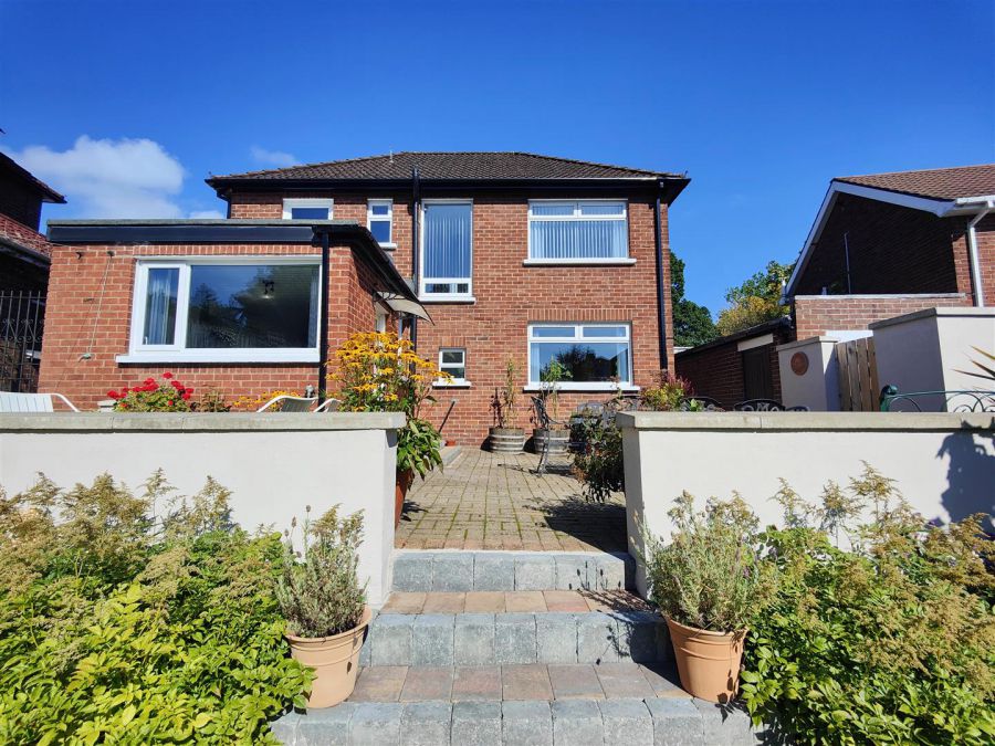 123 Fortwilliam Park
