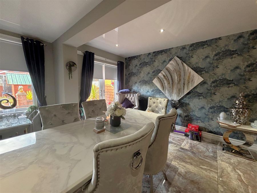 14 Westway Drive
