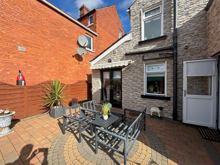 14 Westway Drive