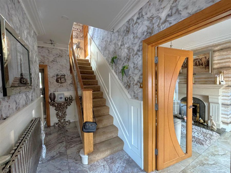 14 Westway Drive