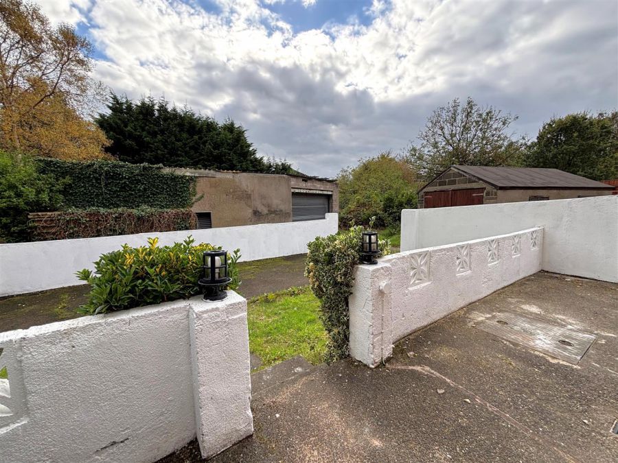 96 Premier Drive 96 Premier Drive