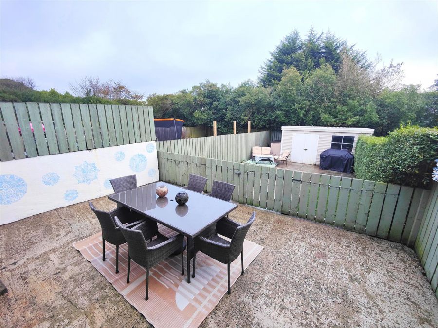 87 Joanmount Park