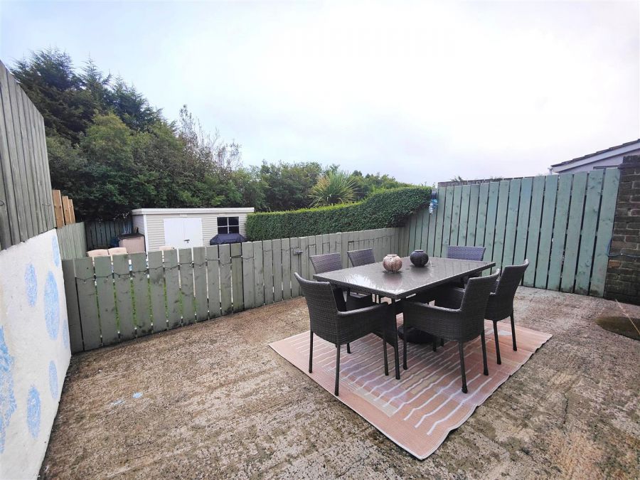 87 Joanmount Park