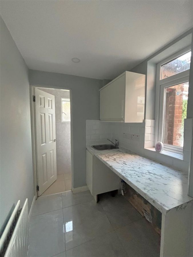 80 West Circular Road