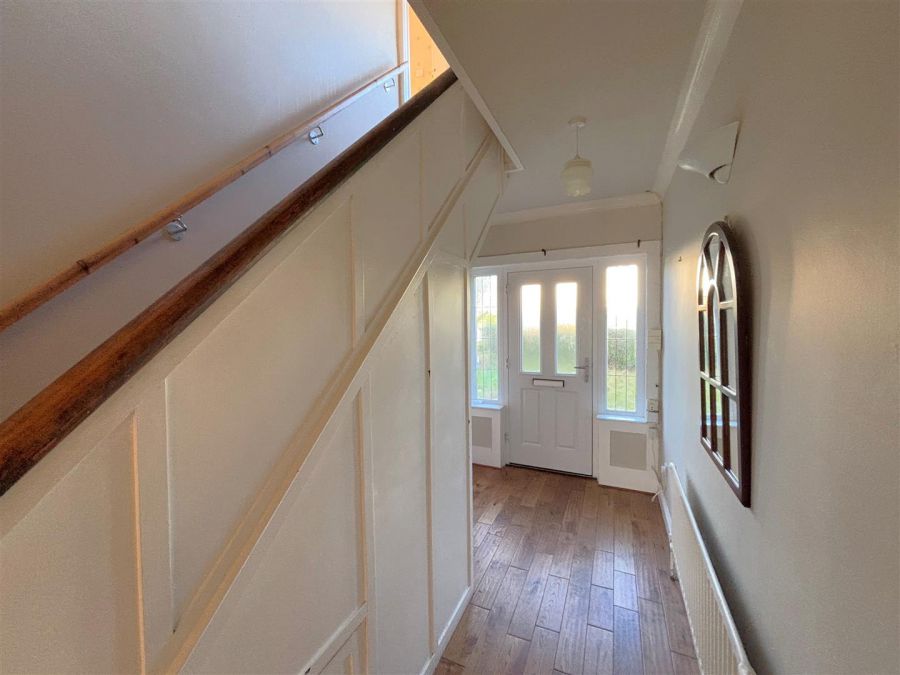 16 Cooldarragh Park
