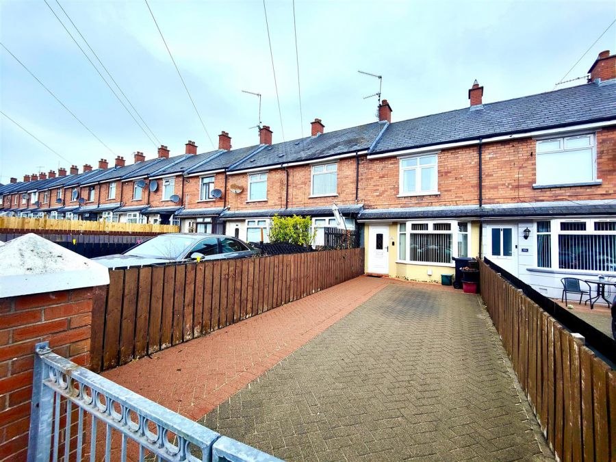 44 Brompton Park