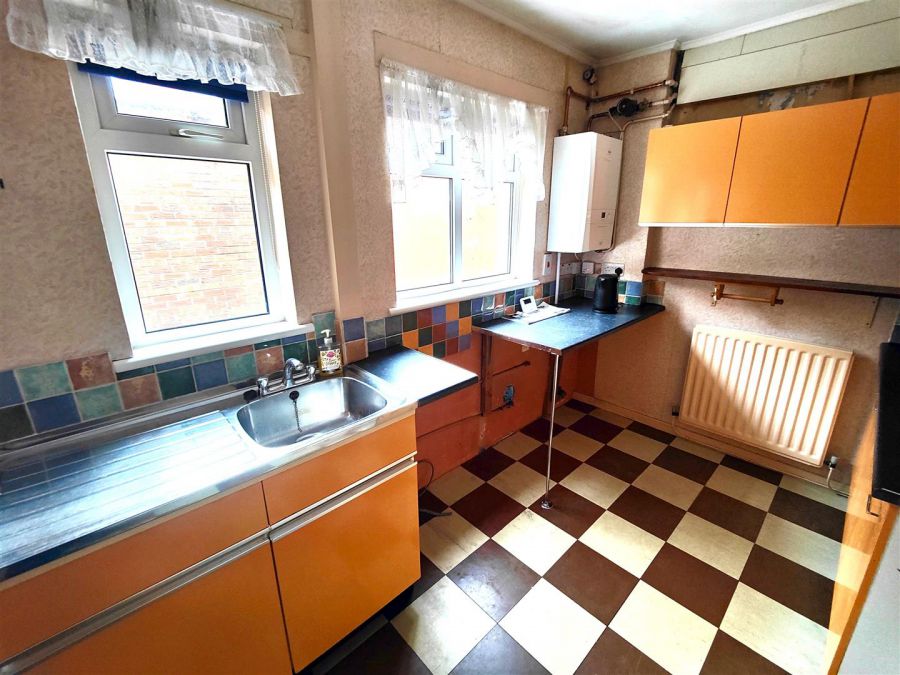 44 Brompton Park