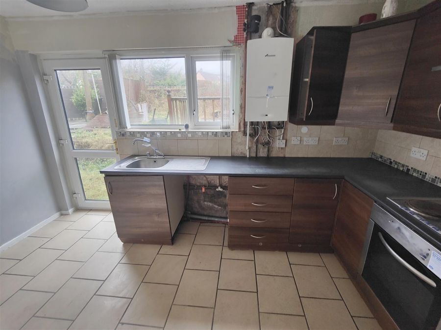 4 Tyndale Grove