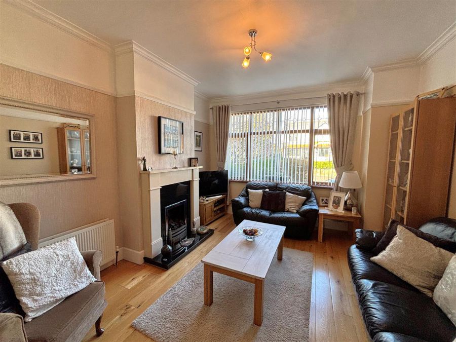 83 Lansdowne Road