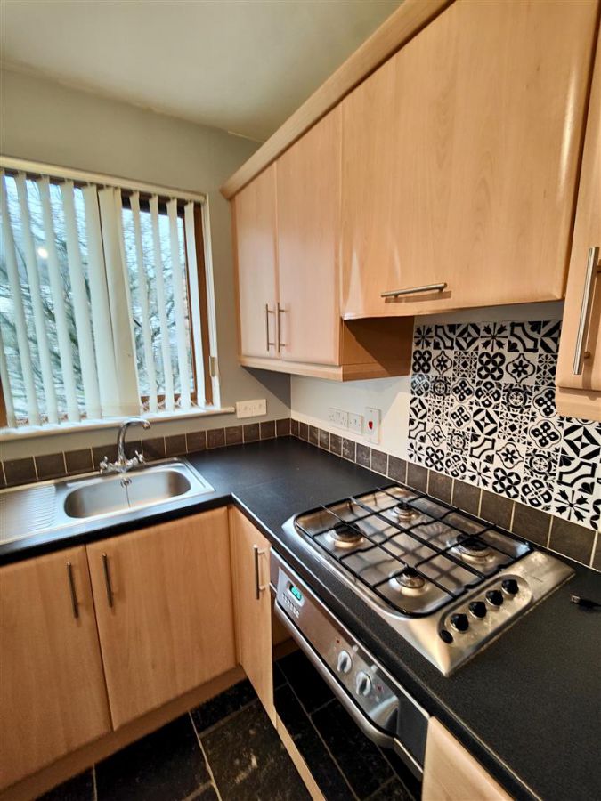12F Heath Lodge Square 12F Heath Lodge Square