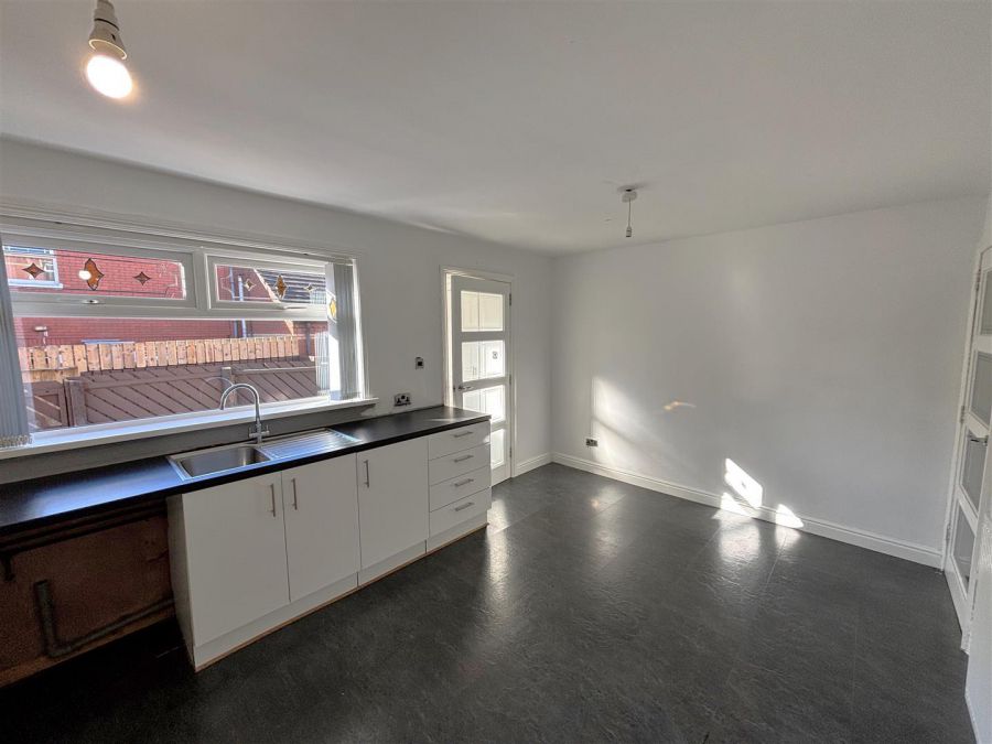 12 Matchett Street