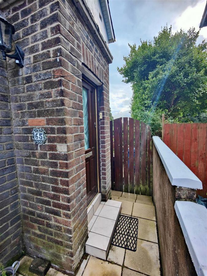 65 Joanmount Park