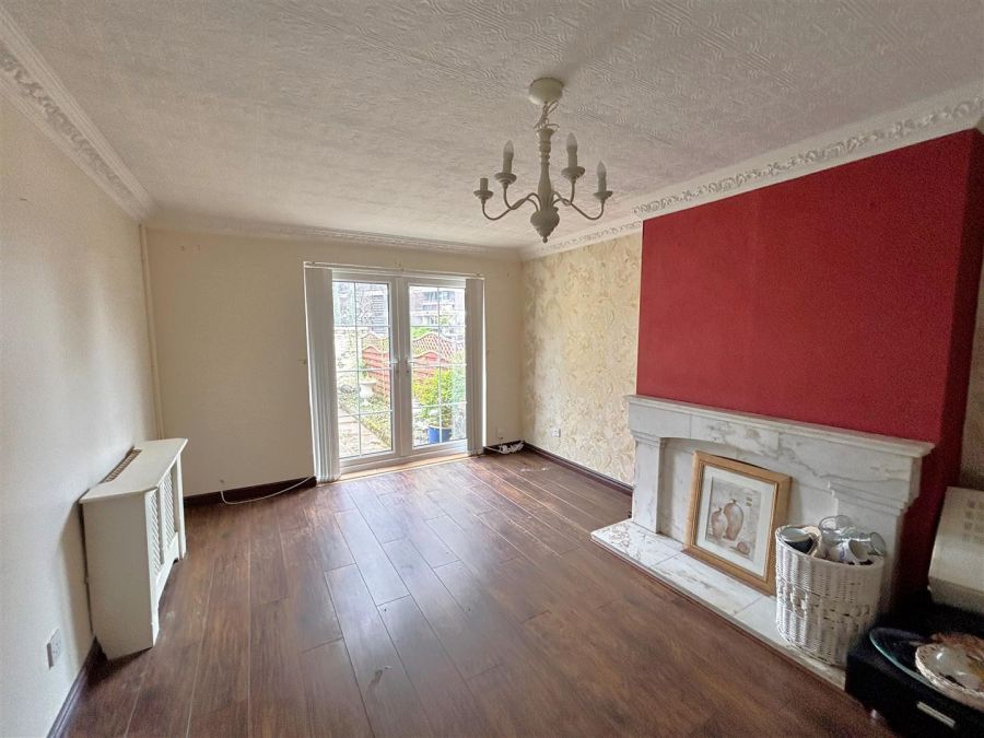 17 Carlisle Road