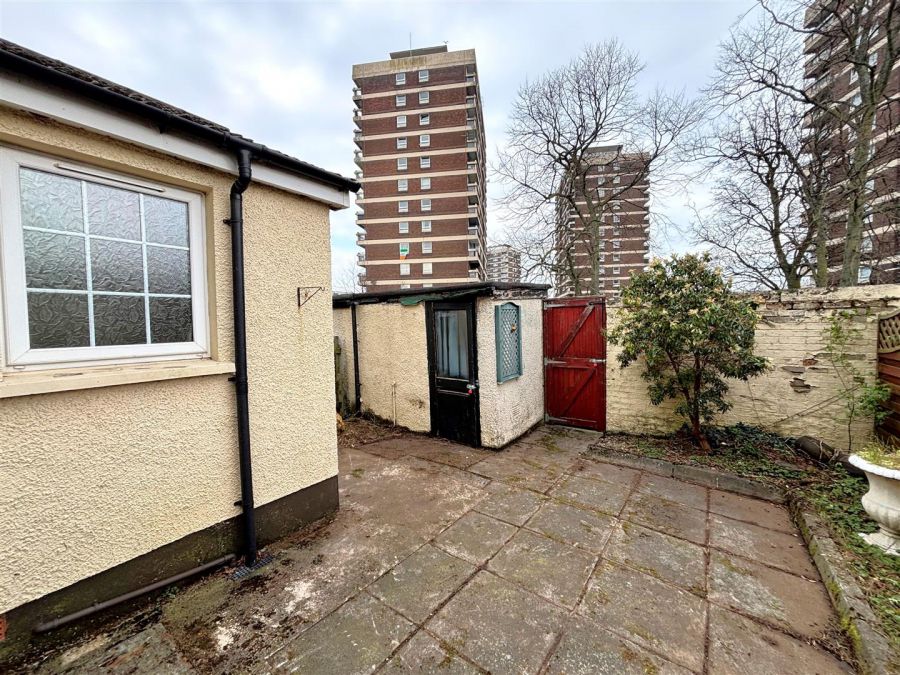 17 Carlisle Road