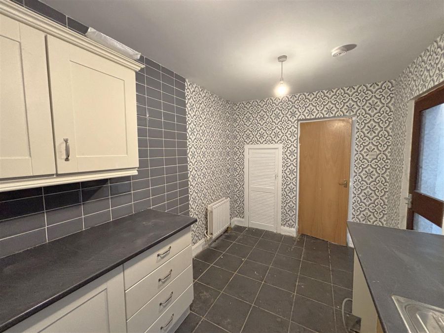 23 Ainsworth Avenue