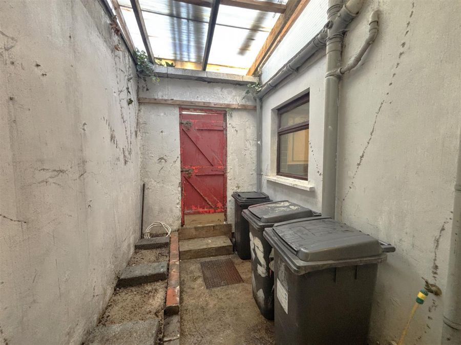 23 Ainsworth Avenue