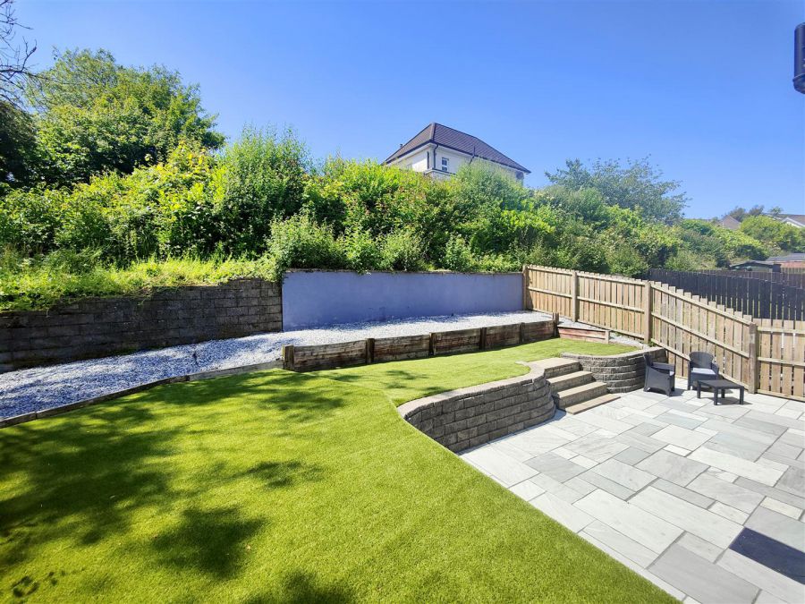15 Mill Valley Drive