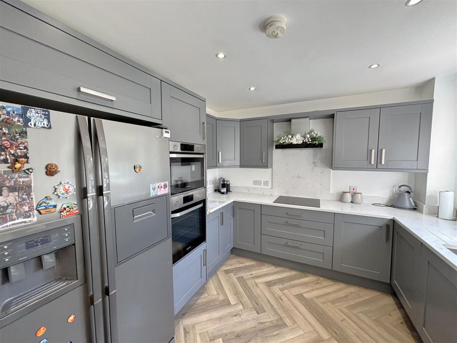 59 Wolfhill Avenue South
