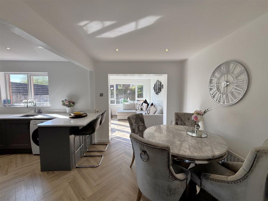 59 Wolfhill Avenue South