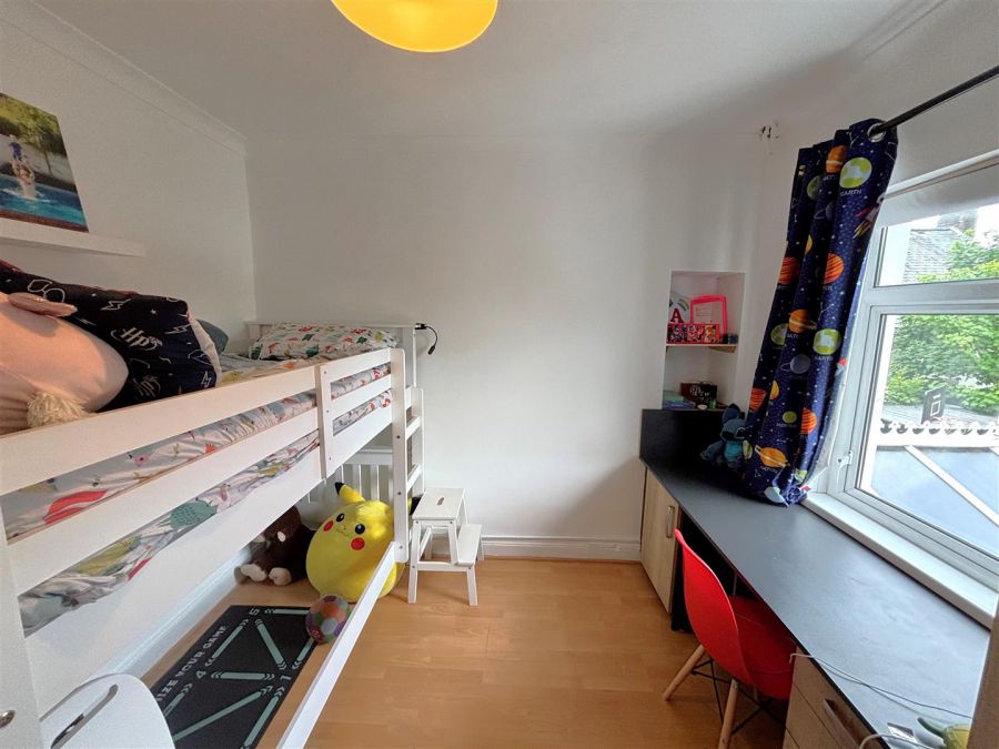 48 Somerton Road