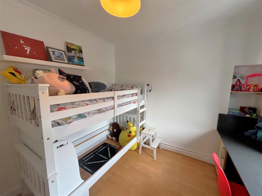 48 Somerton Road