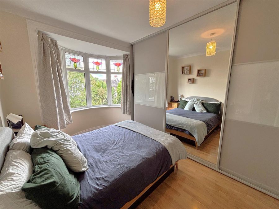 48 Somerton Road