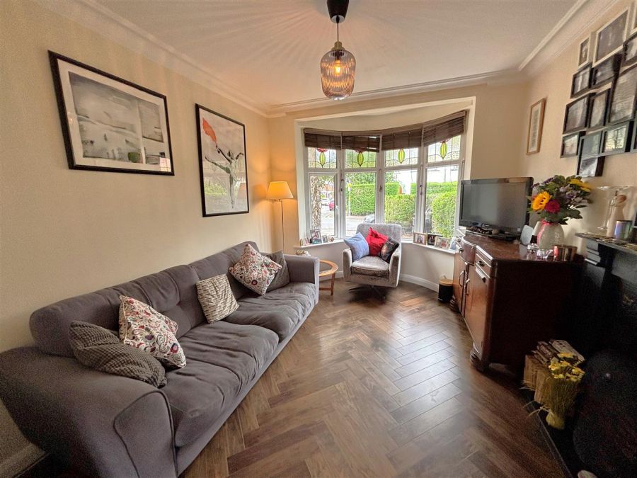 48 Somerton Road