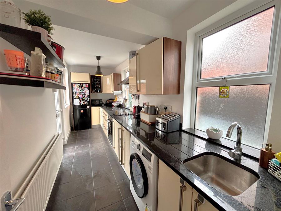 48 Somerton Road