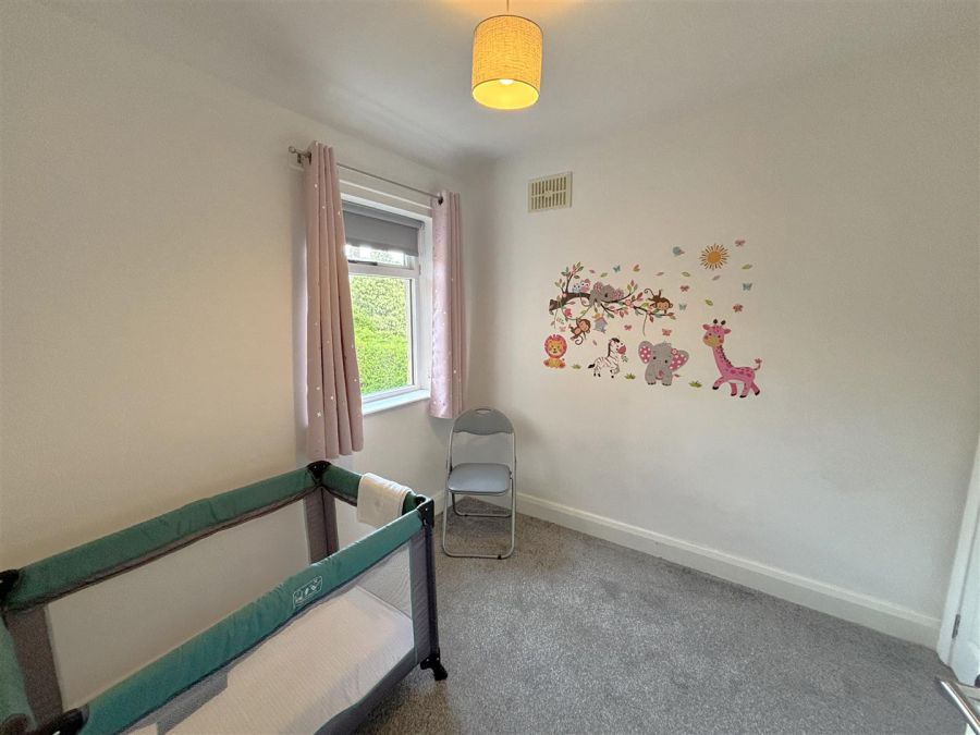 32 Meyrick Park