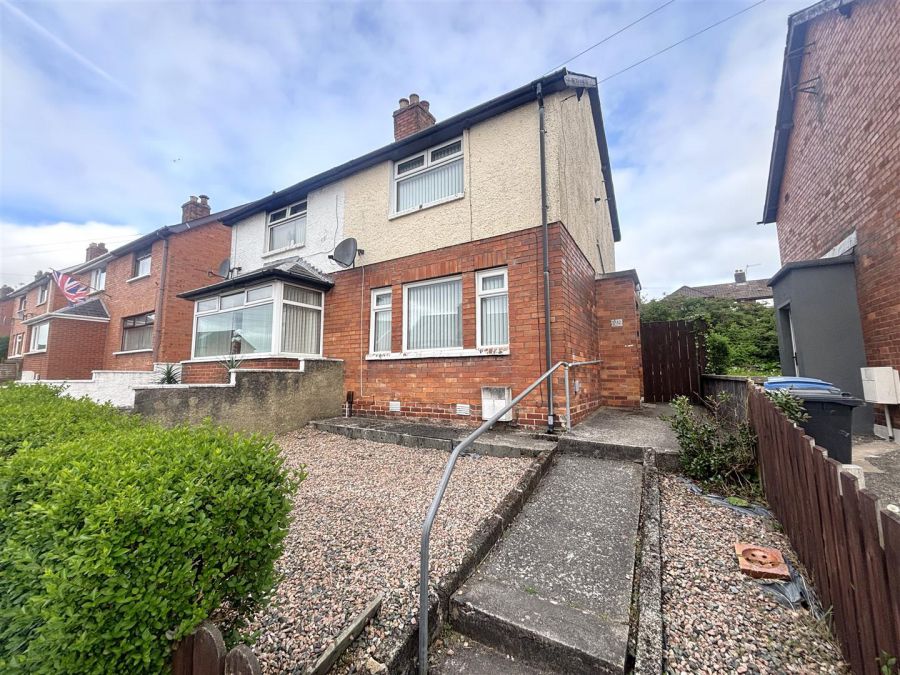 32 Meyrick Park