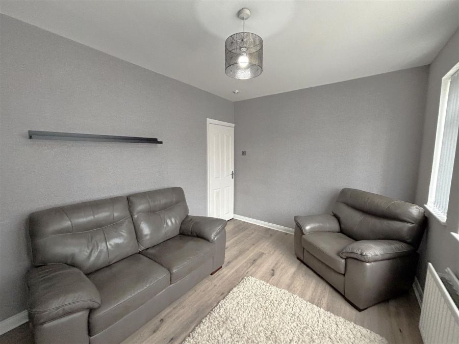 32 Meyrick Park