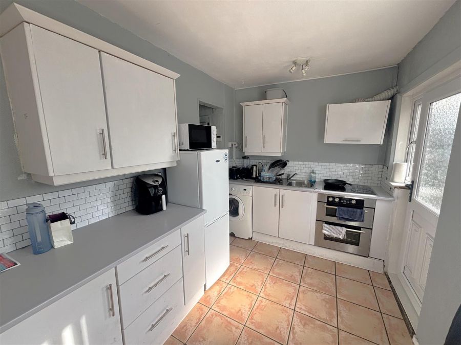 25 Meyrick Park