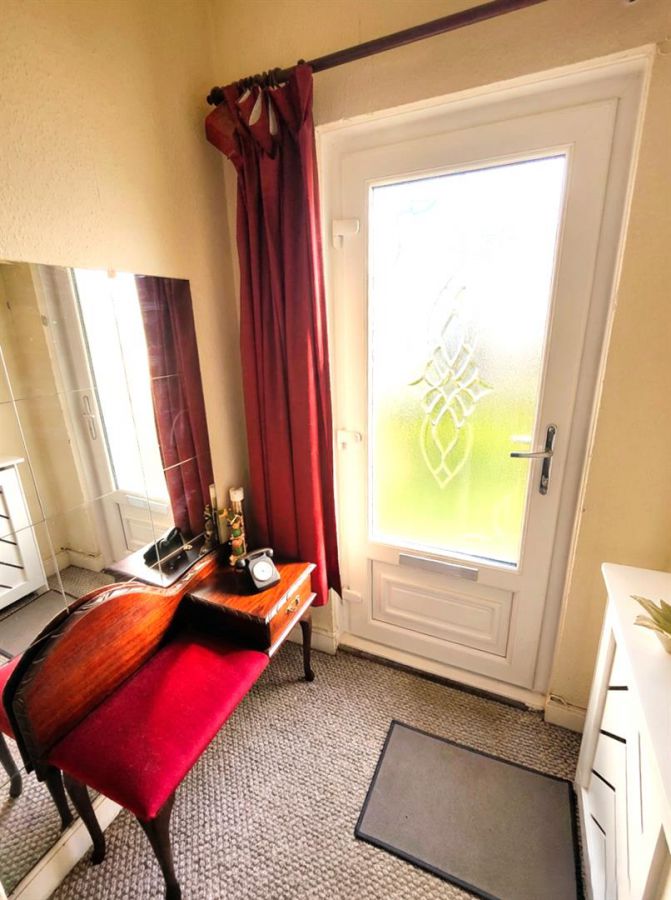 44 Silverstream Gardens