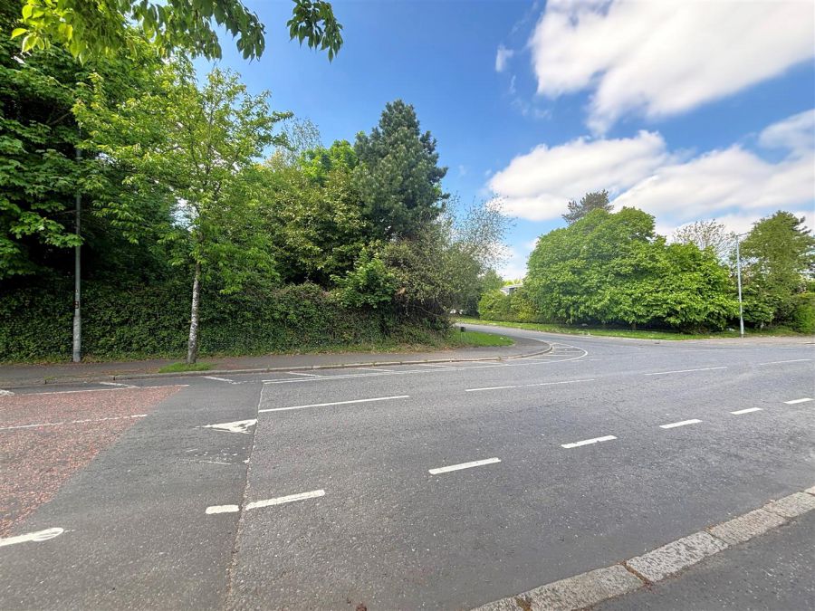 232 Ballygomartin Road