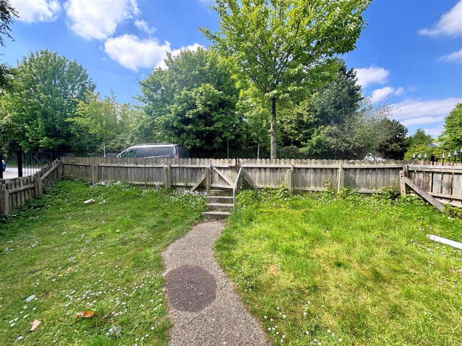 232 Ballygomartin Road