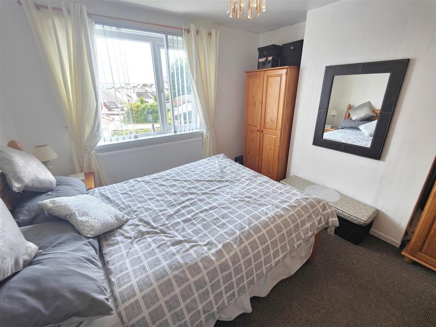 1 Duffield Park