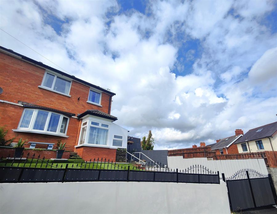 1 Duffield Park