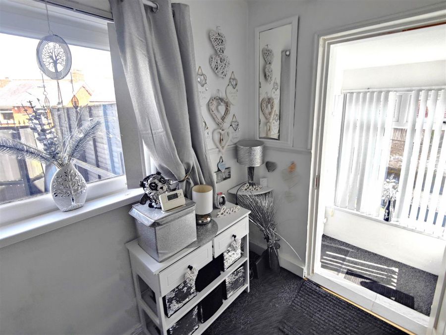 1 Duffield Park