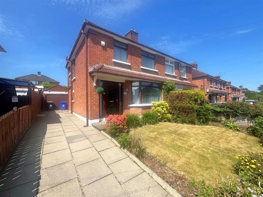 10 Westway Parade