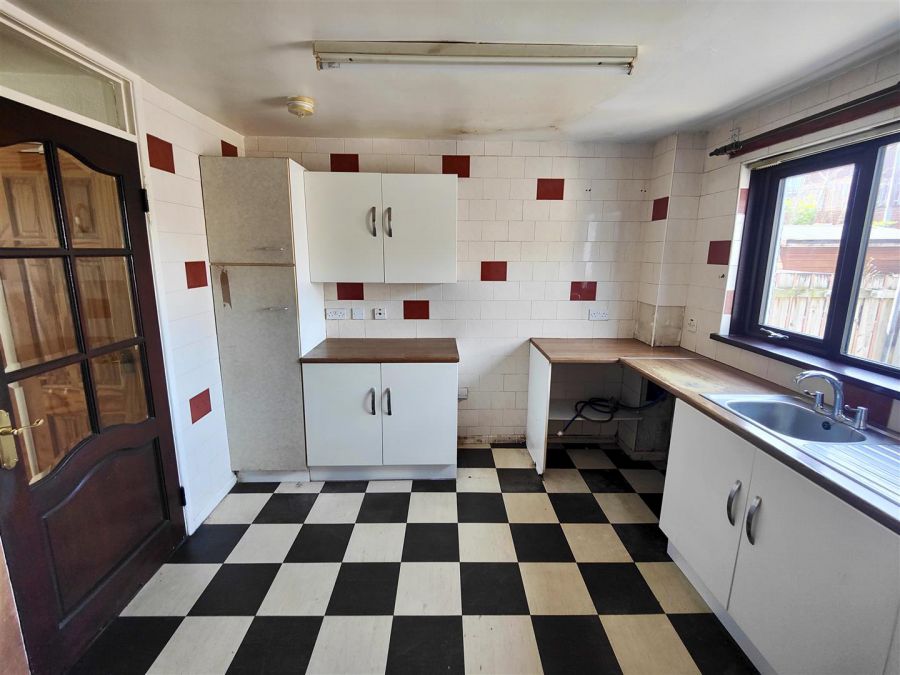 6 Vicinage Place