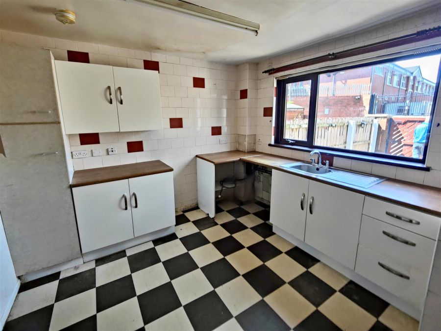 6 Vicinage Place