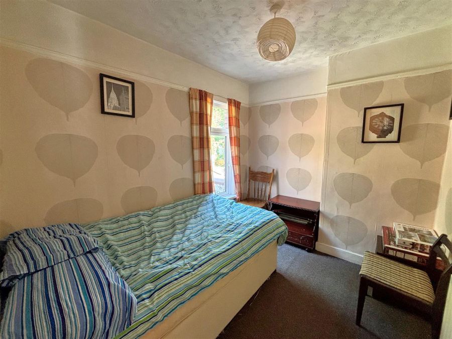 14 Somerton Gardens