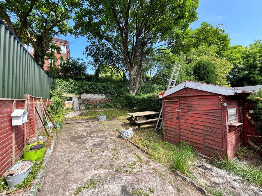 14 Somerton Gardens